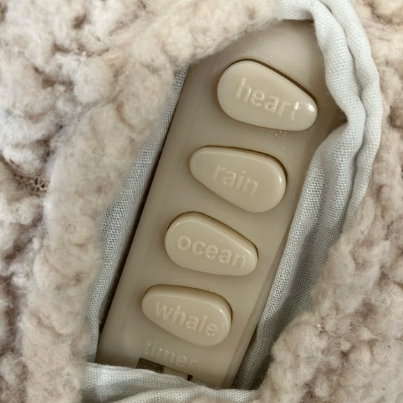 Cloud B soothing sleep sheep sounds machine Soft Cream Lamb Plush - Picture 8 of 14